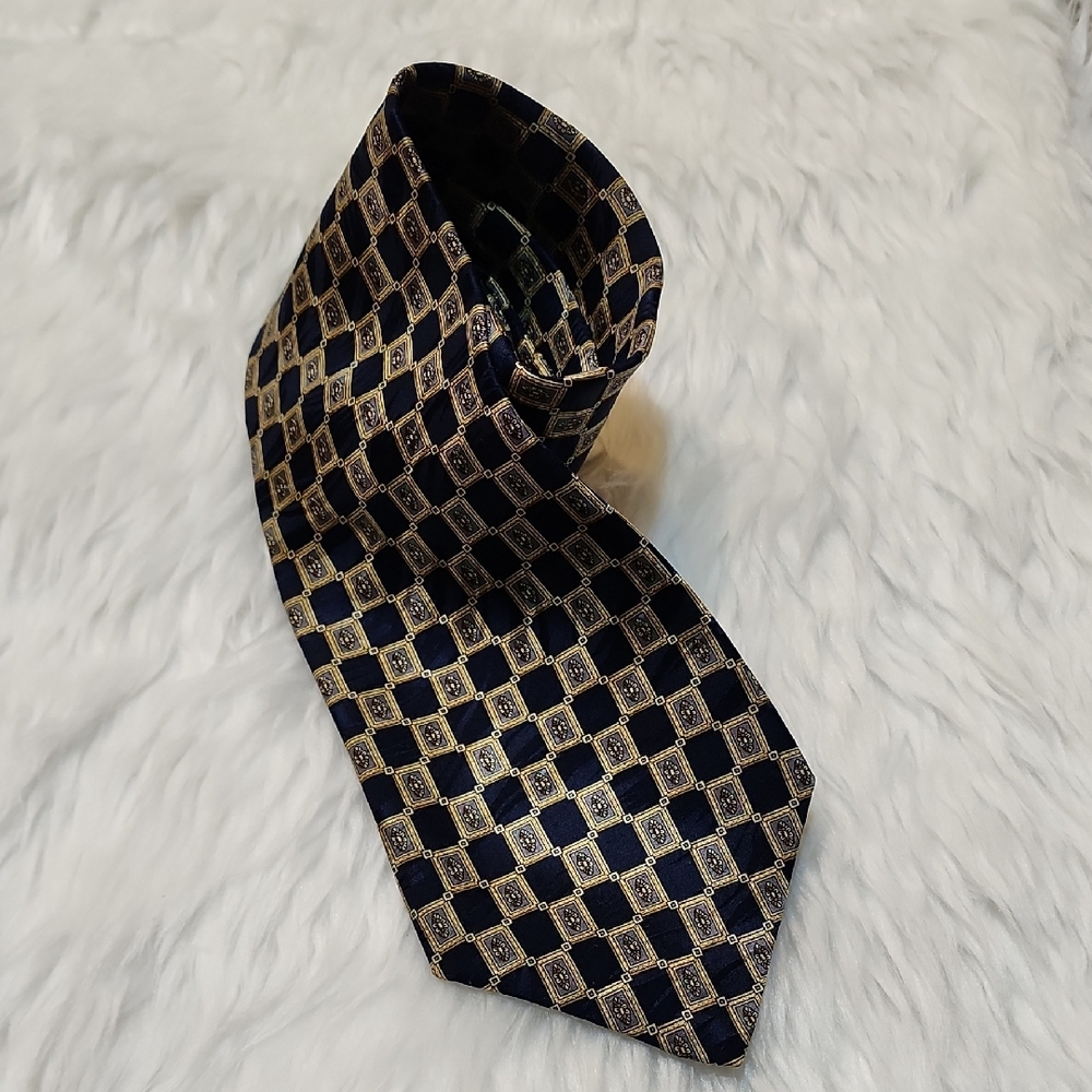Raphael Roma Milano Silk Elegant Dark Blue  and Gold Men's Tie